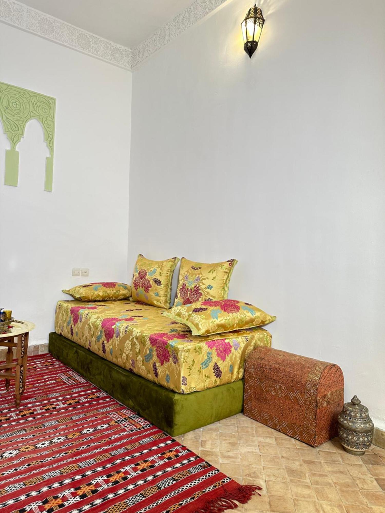 مبيت وإفطار Dar Khmissa فاس المظهر الخارجي الصورة