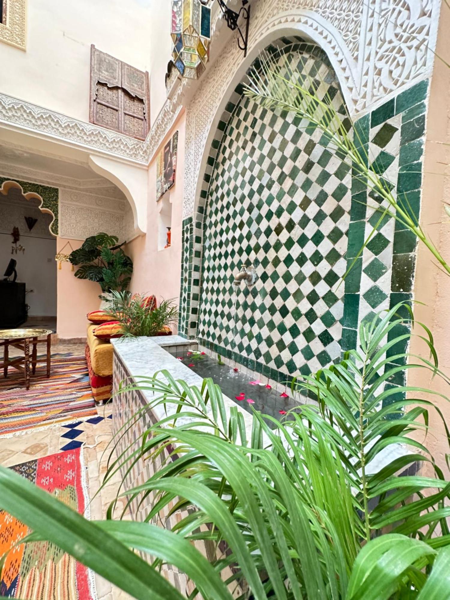 مبيت وإفطار Dar Khmissa فاس المظهر الخارجي الصورة