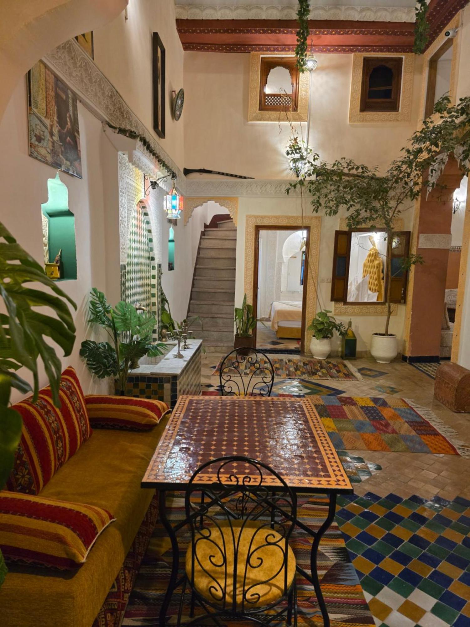 مبيت وإفطار Dar Khmissa فاس المظهر الخارجي الصورة