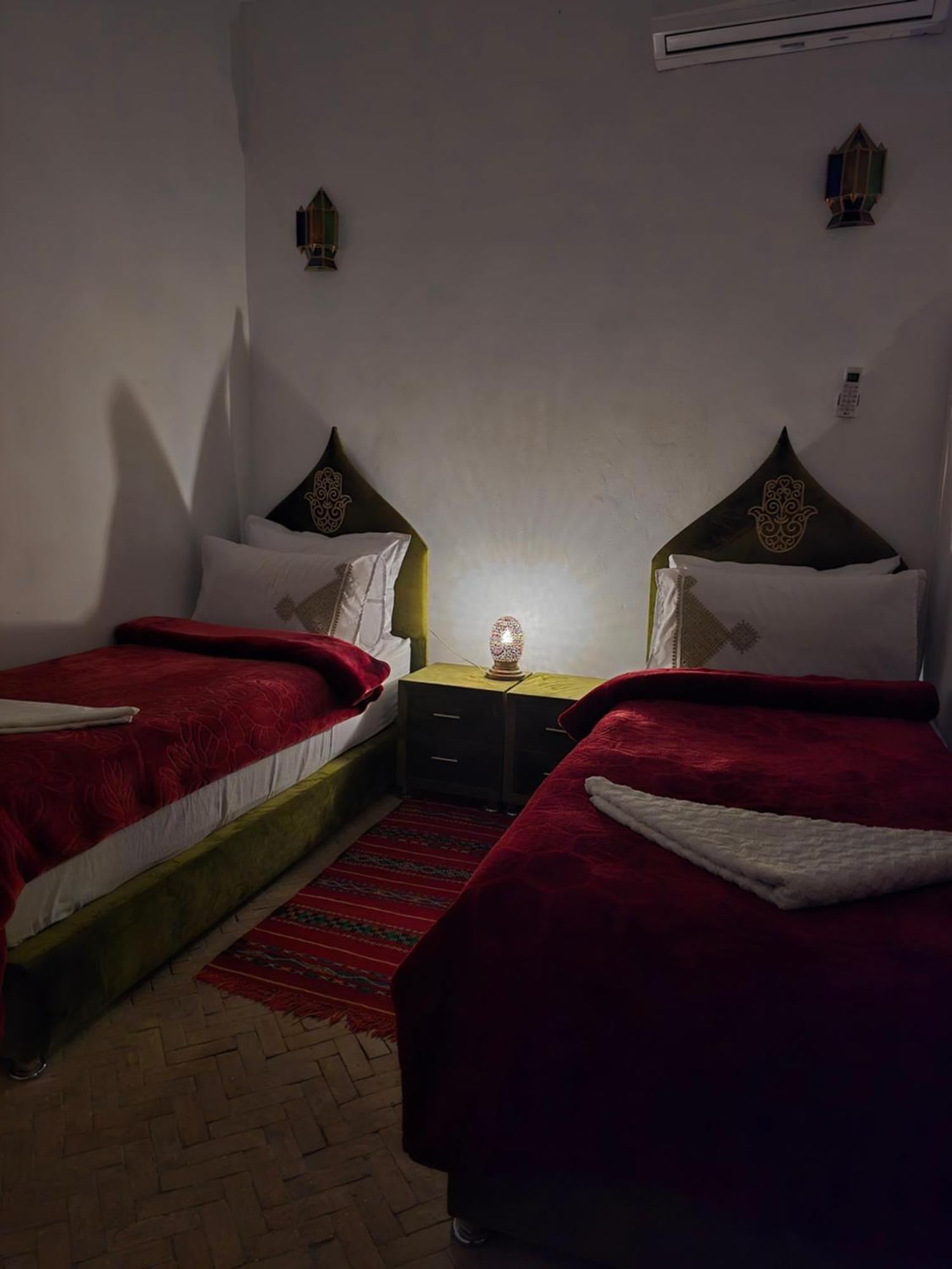 مبيت وإفطار Dar Khmissa فاس المظهر الخارجي الصورة